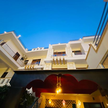 The Indraj Palace Hotel Jaipur Exterior photo